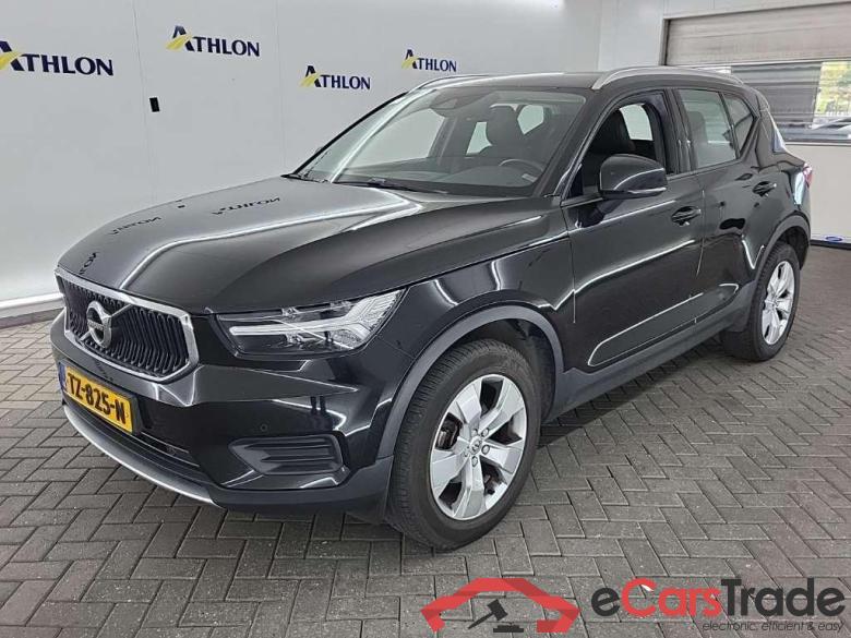 VOLVO XC40 T3 Momentum 5D 115kW #1