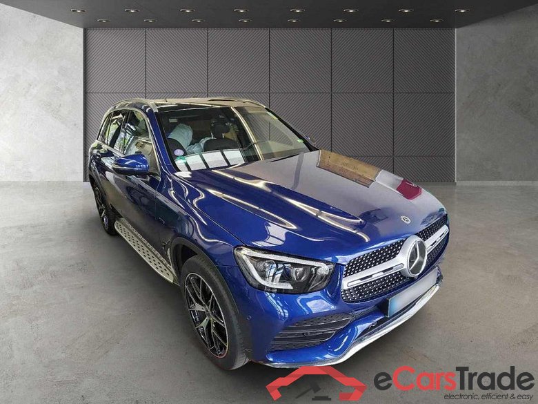 Mercedes-Benz GLC -Klasse (BM 253)(06.2015->) DE - SUV5 GLC 300 e EU6d, e AMG Line 4Matic (EURO 6d), (Facelift) 2020 - 2022 #2