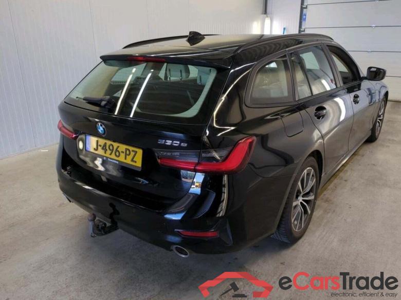 BMW 3-serie Touring 330e eDrive Edition #2