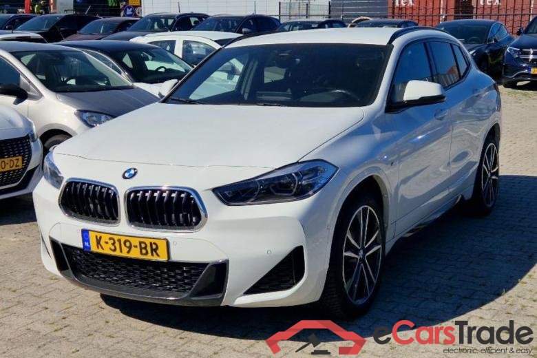 BMW X2 2.0 sDrive18d M-Sport Aut. LED-Xenon Head-Up Navi-Pro 1/2 Sport-Leather KeylessGo Camera Klima PDC ...