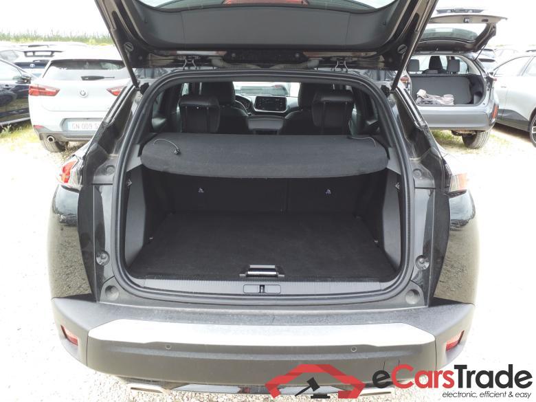 PEUGEOT 2008 PureTech 130 Allure EAT8 #2