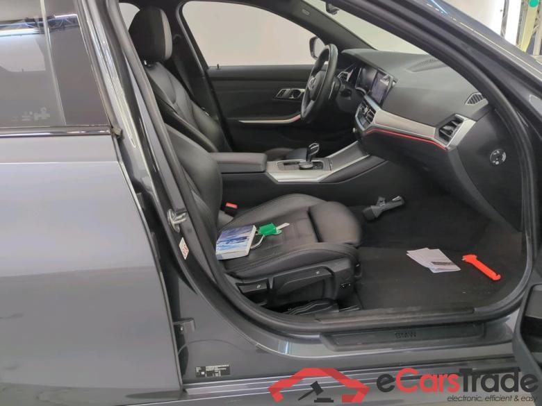 BMW 3 Serie Sedan '18 BMW 3 Serie Sedan 330e 4d #3