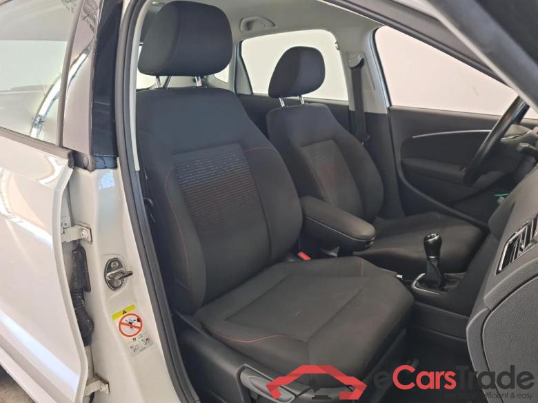 Volkswagen Polo 09-16 Volkswagen Polo 1.2 TSI 66kW Comfortline 5d #3