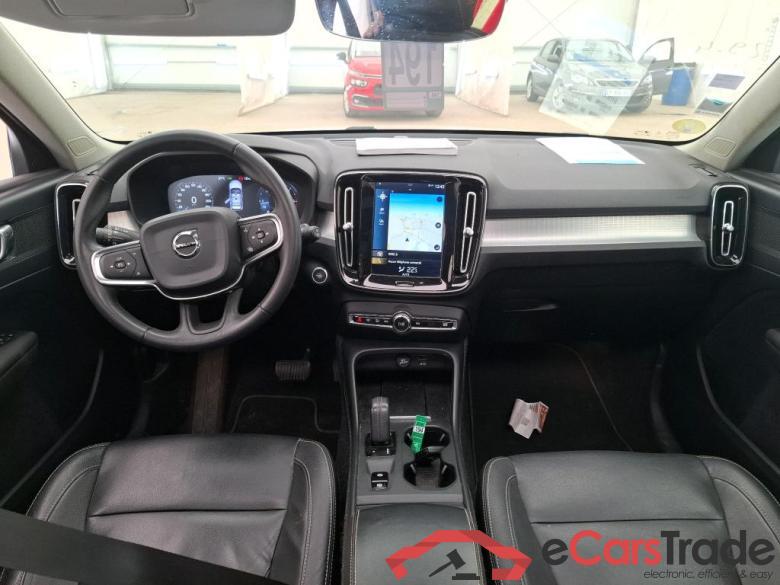 Volvo D3 AdBlue 150 Geartro 8 Business XC40 Momentum 2WD 2.0 D3 150CV BVA8 E6dT #5