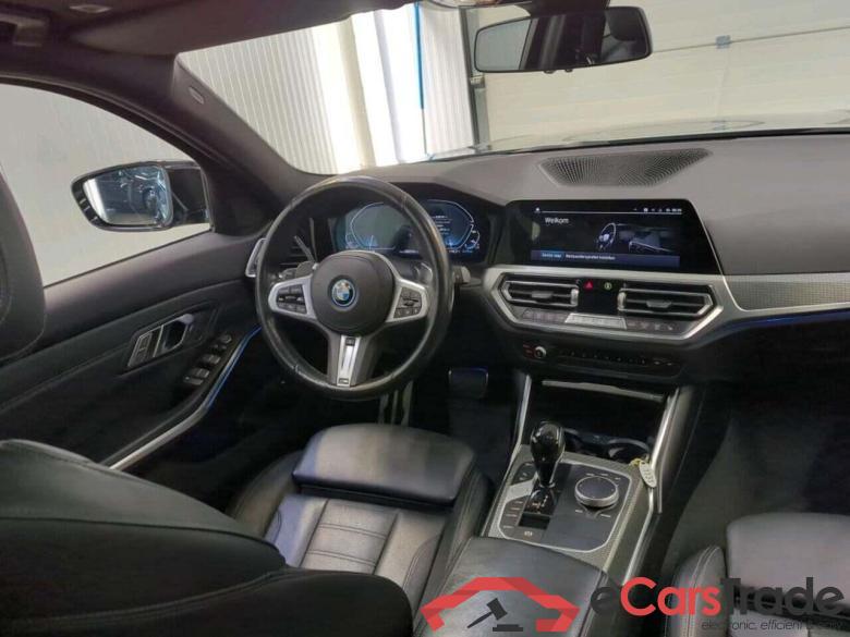 BMW 3-serie Touring 330e Bns Ed.P #3