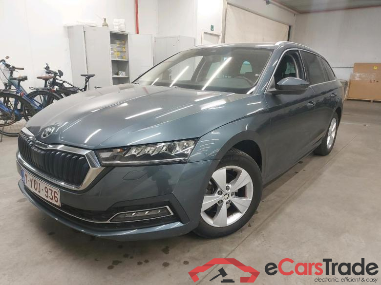 SKODA - SKO OCTAVIA COMBI TSI 150PK Ambition Pack Launch & Sleep & Trailer Hook * PETROL *