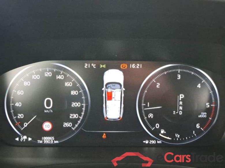 Volvo 5 VOLVO V60 / 2018 / 5P / STATION WAGON D3 GEARTRONIC BUSINESS #4