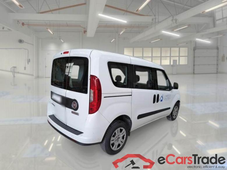 Fiat 69 FIAT DOBLÒ CARGO / 2014 / 5P / COMBI CH1 LOUNGE 1.6 MJET 90CV E6D-F N1 #2
