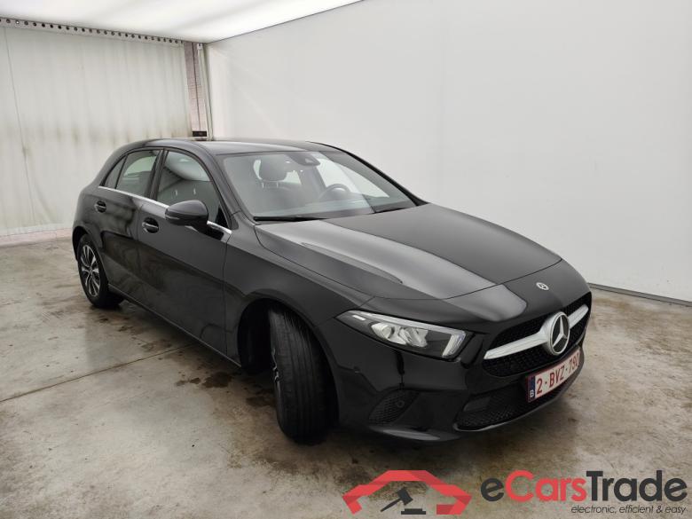 Mercedes-Benz A-Klasse A 180 d Business Solution Aut. 5d #2