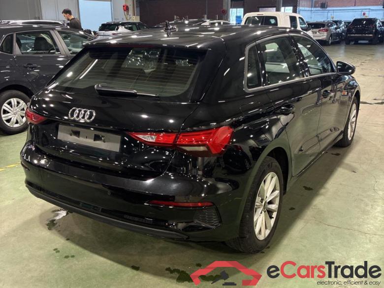 AUDI A3 SPORTBACK 2.0 30 TDI 85KW S TRONIC ATTRACTION B.E. #2