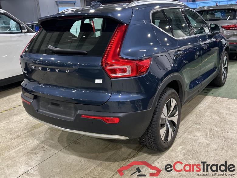 VOLVO XC40 1.5 T4 PHEV INSCRIPTION EXPR. DCT #2