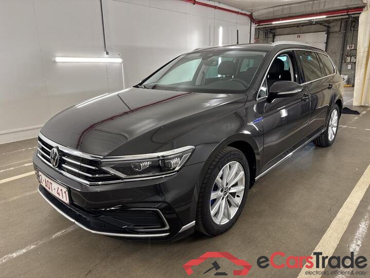 Volkswagen Passat Variant Passat Variant 1.4 TSI DSG6 GTE Business 160kW/218pk  5D/P Auto-6