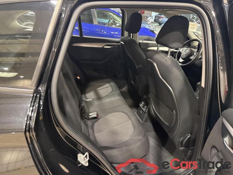 BMW X1 - 2019 1.5i sDrive18 OPF #6