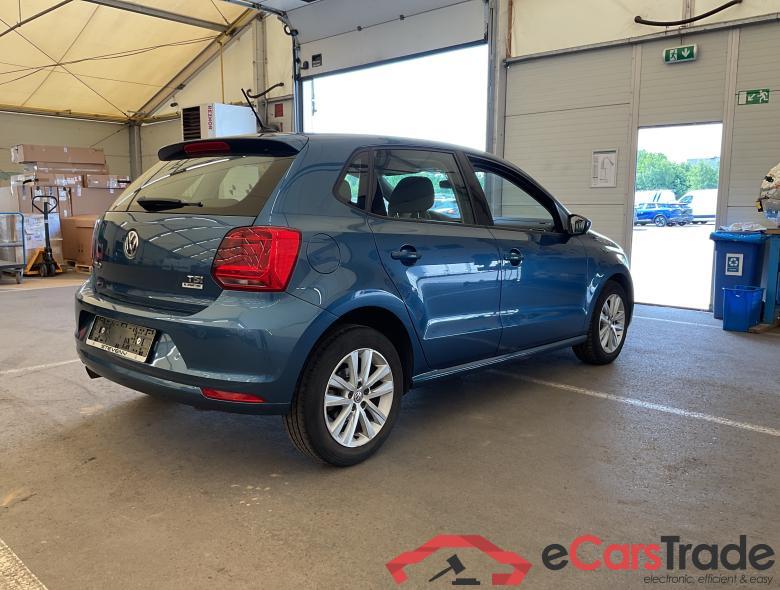 VOLKSWAGEN Polo Polo Comfortline 1.2 TSI BlueMotion Technology 66 kW (90 ch) 5 vitesses manuel #2