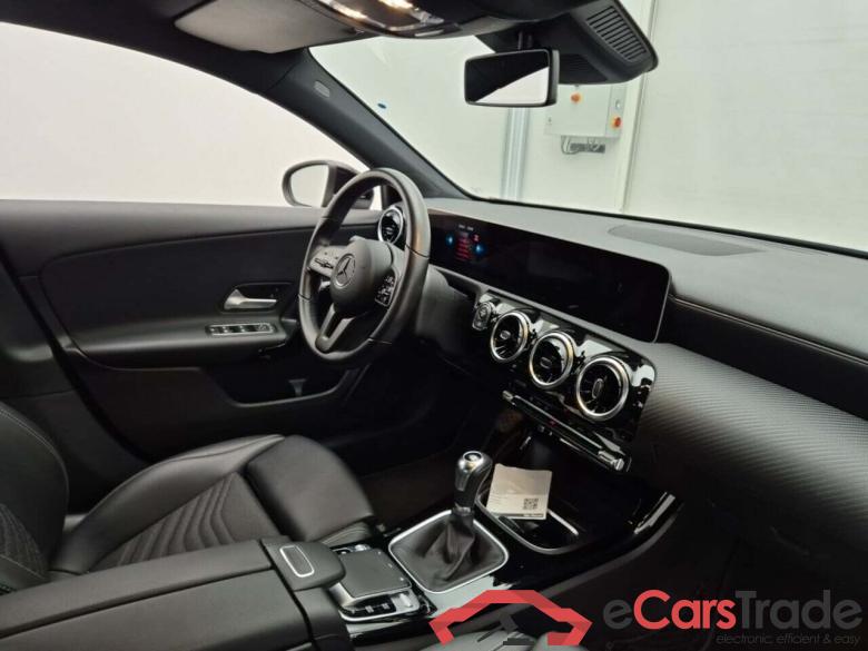 MERCEDES-BENZ A-KLASSE 180 BUSINESS SOLUTION #3