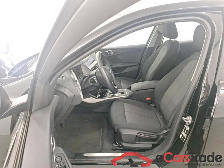 BMW 1 SERIES HATCH 1.5 116DA (85KW) Model Advantage #5