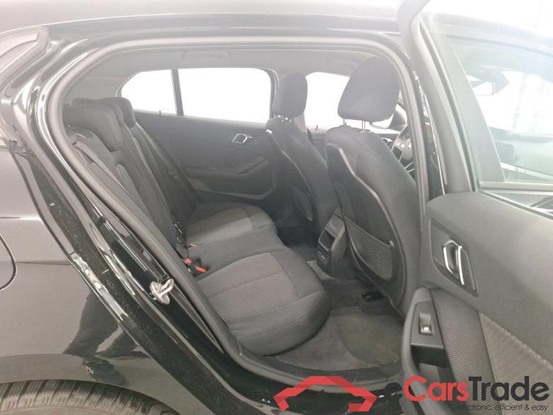 BMW 1 SERIES HATCH 1.5 116DA (85KW) Model Advantage #6