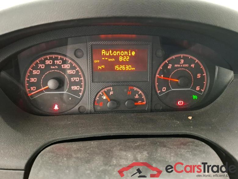 Citroen 33 L2H2 BlueHDi 140 S&S BVM6 Club CITROEN Jumper / 2014 / 4P / Fourgon tôlé 33 L2H2 BlueHDi 140 S&S BVM6 Club #6