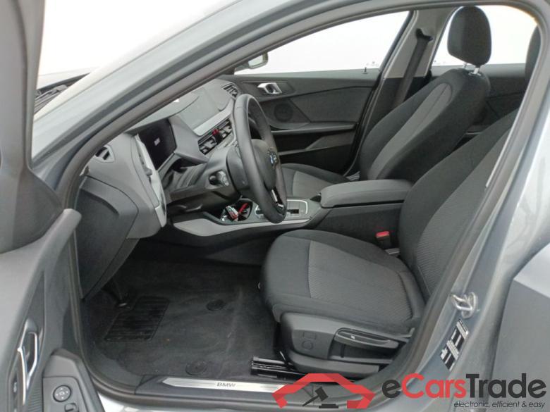 BMW 1 HATCH DIESEL - 2019 118 dA 150hp (EU6AP) 5d #6