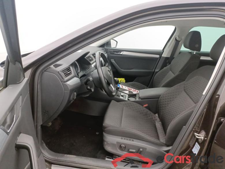 Skoda Superb Combi 1.5 TSI ACT 110kW Ambition 5d #6