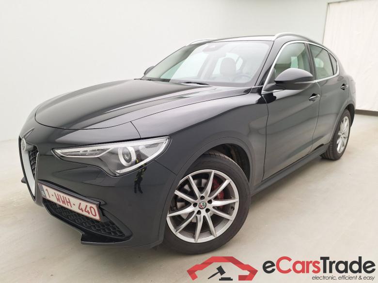 Alfa Romeo, Stelvio '17, Alfa Romeo Stelvio 2.2 D 190 Lusso 5d #2