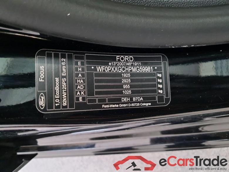 Ford Focus SW '18 Ford Focus 1.0 EcoBoost 125pk ST-Line X Bus Wagon 5d #6