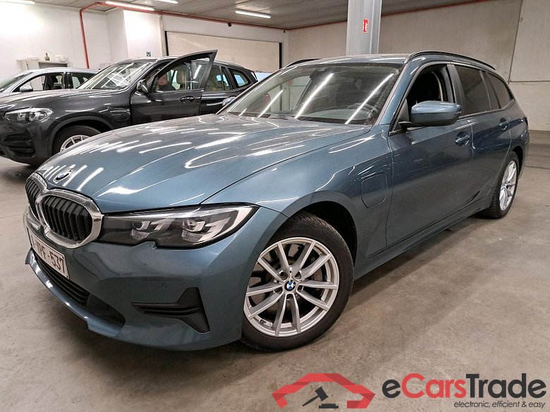 BMW - BMW 3 TOURING 330e 292PK Pack Business & Park Assist Pack  * HYBRID *