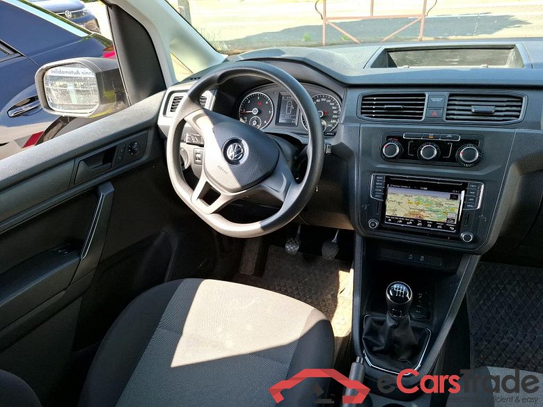 Volkswagen 2.0 TDI 122 4MOTION Business Line VOLKSWAGEN Caddy Van / 2015 / 4P / Fourgonnette 2.0 TDI 122 4MOTION Business Line #5