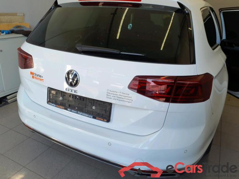 Vw GTE Passat Variant #4