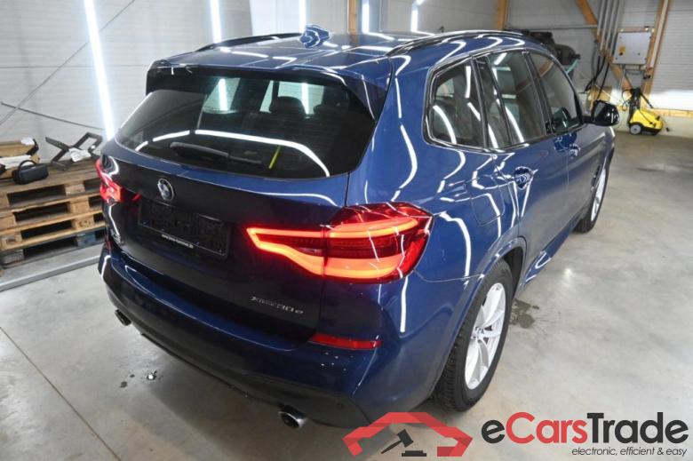 BMW X3 ´17 Baureihe X3 xDrive 30 e M Sport 2.0 215KW AT8 E6d #2