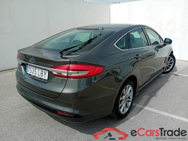 Ford 2.0 TDCi 110kW (150CV) Titanium 235 FORD Mondeo / 2014 / 5P / berlina con portón 2.0 TDCi 110kW (150CV) Titanium 235 #2
