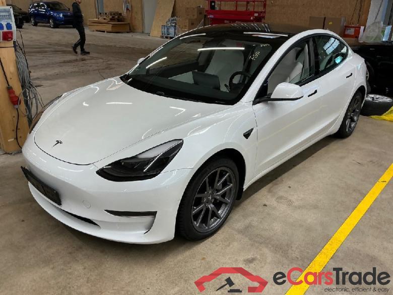 Tesla Model 3 ´18 BEV TESLA Model 3 Langstreckenbatt. Allradantrieb Dual Motor 4d 366kW #1