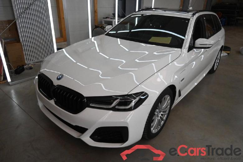 BMW 5-Serie Touring ´16 Baureihe 5 Touring 520 e M Sport 2.0 150KW AT8 E6d #1