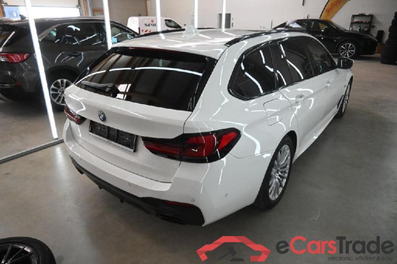 BMW 5-Serie Touring ´16 Baureihe 5 Touring 520 e M Sport 2.0 150KW AT8 E6d #2