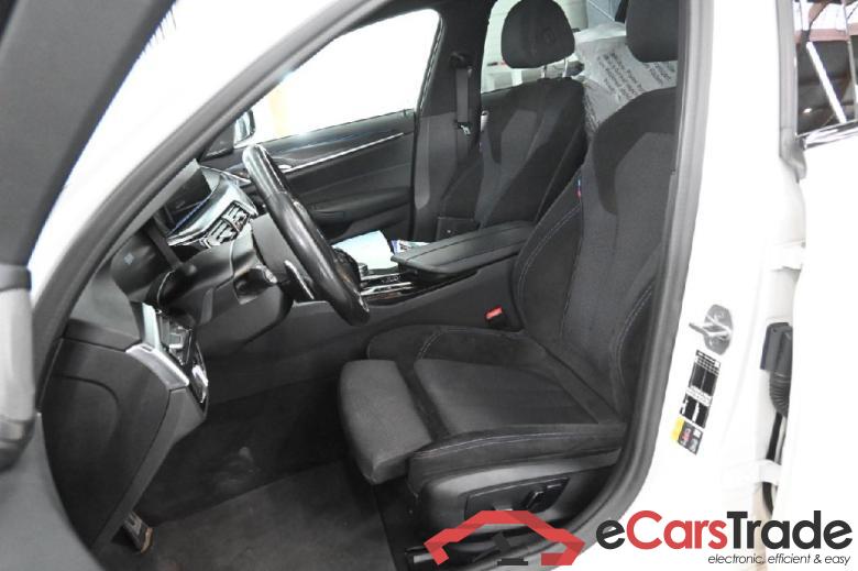 BMW 5-Serie Touring ´16 Baureihe 5 Touring 520 e M Sport 2.0 150KW AT8 E6d #4