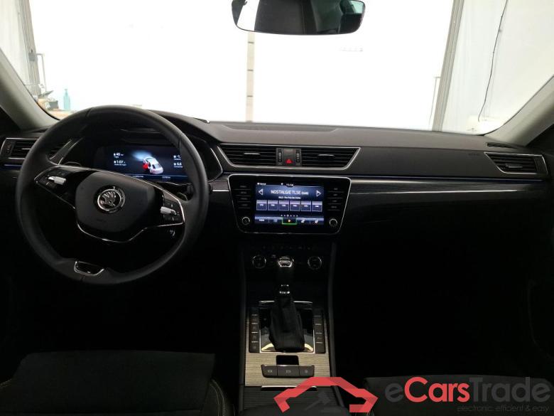 Skoda 1.4 TSI PHEV 218ch DSG6 Style Superb Berline Style iV 1.4 TSI Hybrid 215CV BVA6 E6d #5