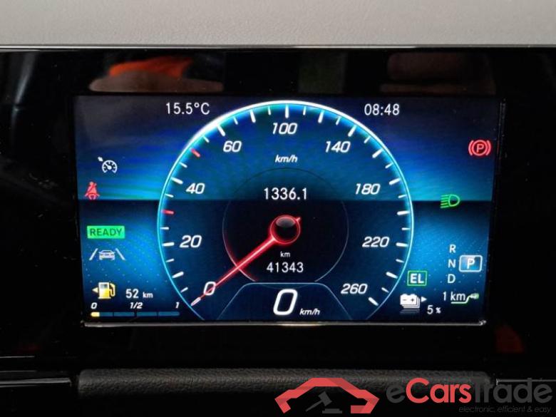 Mercedes 44 MERCEDES-BENZ GLA / 2020 / 5P / CROSSOVER GLA 250 AUTOMATIC EQ-POWER SPORT PLUS #4