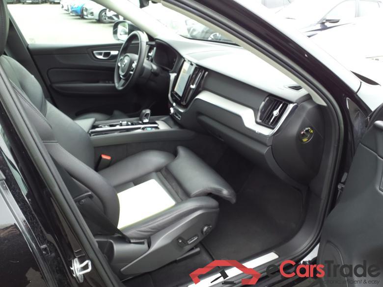 VOLVO XC60 2.0 B4 D 197ch PLUS #5