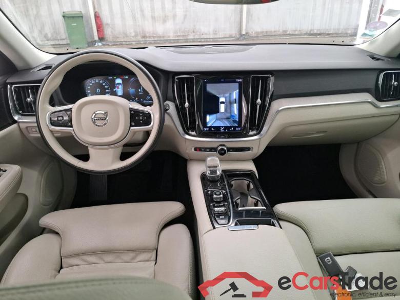 Volvo Recharge T6 340 GT8 Inscription Luxe VOLVO V60 / 2018 / 5P / Break Recharge T6 340 GT8 Inscription Luxe #5