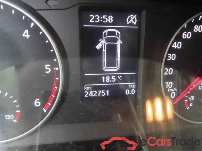 VOLKSWAGEN TRANSPORTER 2.0 TDI L1H2 Highl. #4