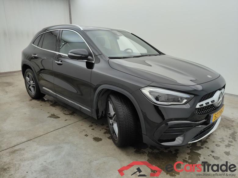 MERCEDES CLASSE GLA - 2020 GLA 250 224 4-Matic 5d Auto #2