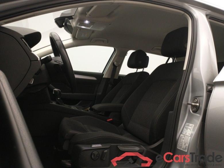 Volkswagen Passat Variant 1.6 TDI Comfortline Business DSG-7 5d #6