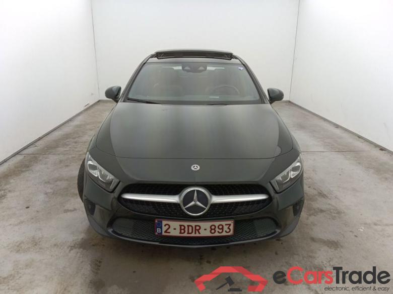 Mercedes-Benz A-Klasse Limousine A 180d Business Solution 4d #1