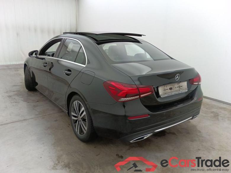 Mercedes-Benz A-Klasse Limousine A 180d Business Solution 4d #5