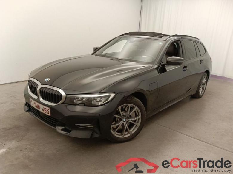 BMW 3 Reeks Touring 330e xDrive (215 kW) 5d #4