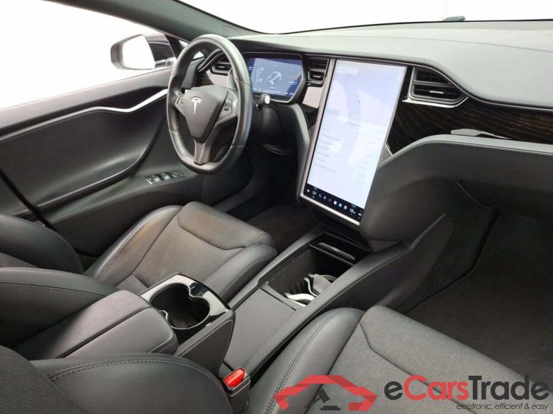 Tesla Model S 75D Base #3