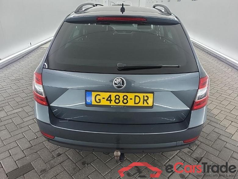 SKODA Octavia Combi 1.5 TSI Greentech Ambition Business DSG 5D 110kW #5