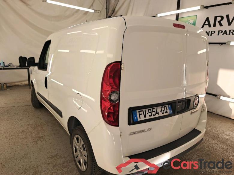 Fiat  Doblò Pro Lounge Fourgon 1.3 Multijet 95CV BVM5 E6dT #2
