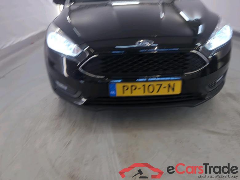 Ford Focus 5d 10-18 Ford Focus 1.0 EcoBoost Lease Edition 5d #5
