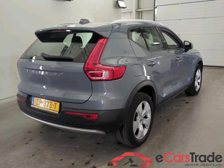 Volvo XC40 '17 Volvo XC40 T3 automaat Momentum Pro 5d #2